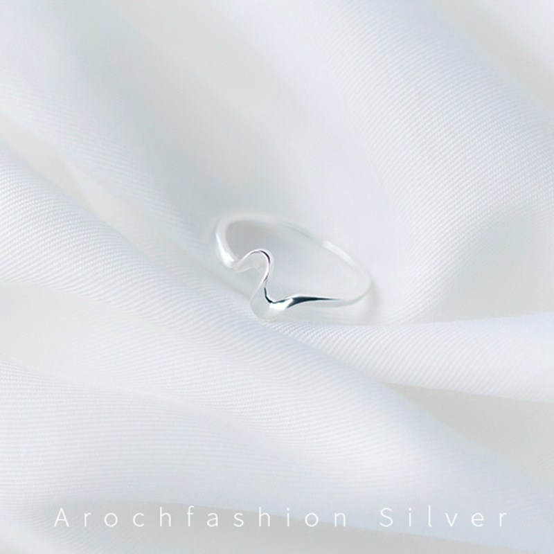 Women's Fashion Simple Heartbeat Silver Ring