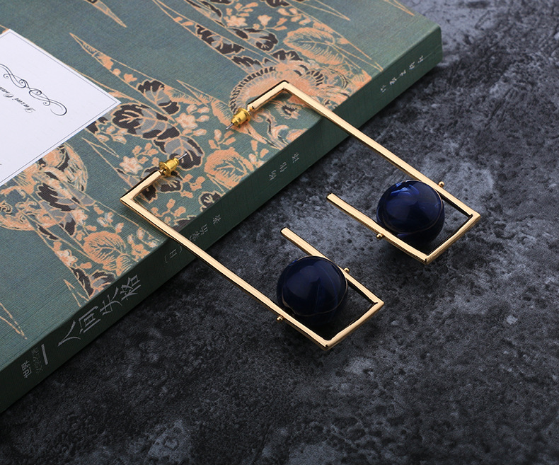 Exaggerated Geometric Earrings Synthetic Stone Ball Earrings