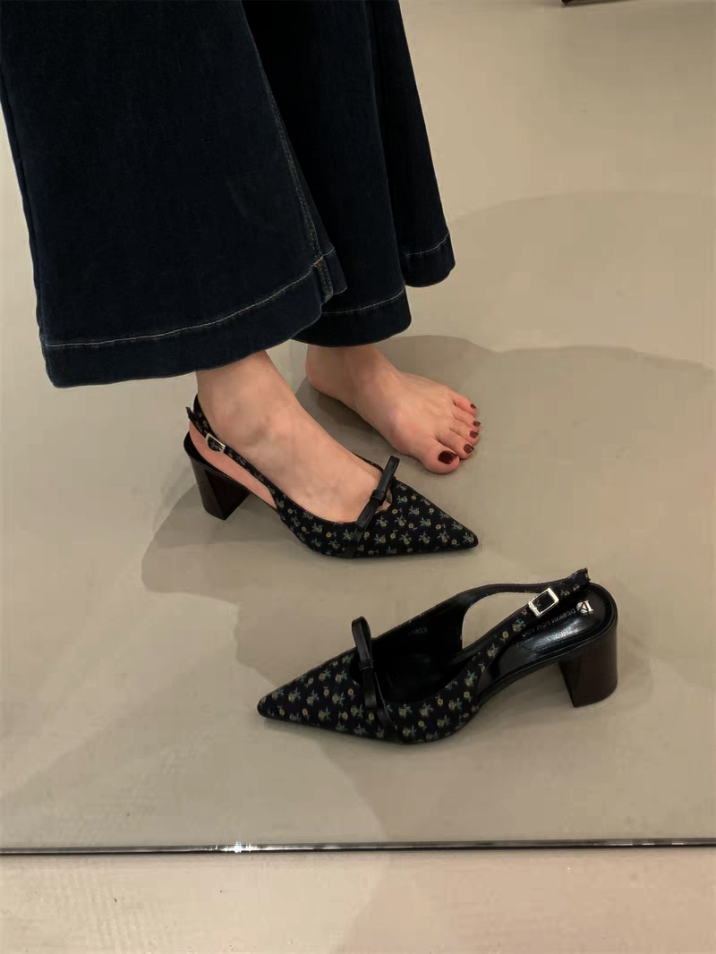 Pointed Toe Block Heel Sandals