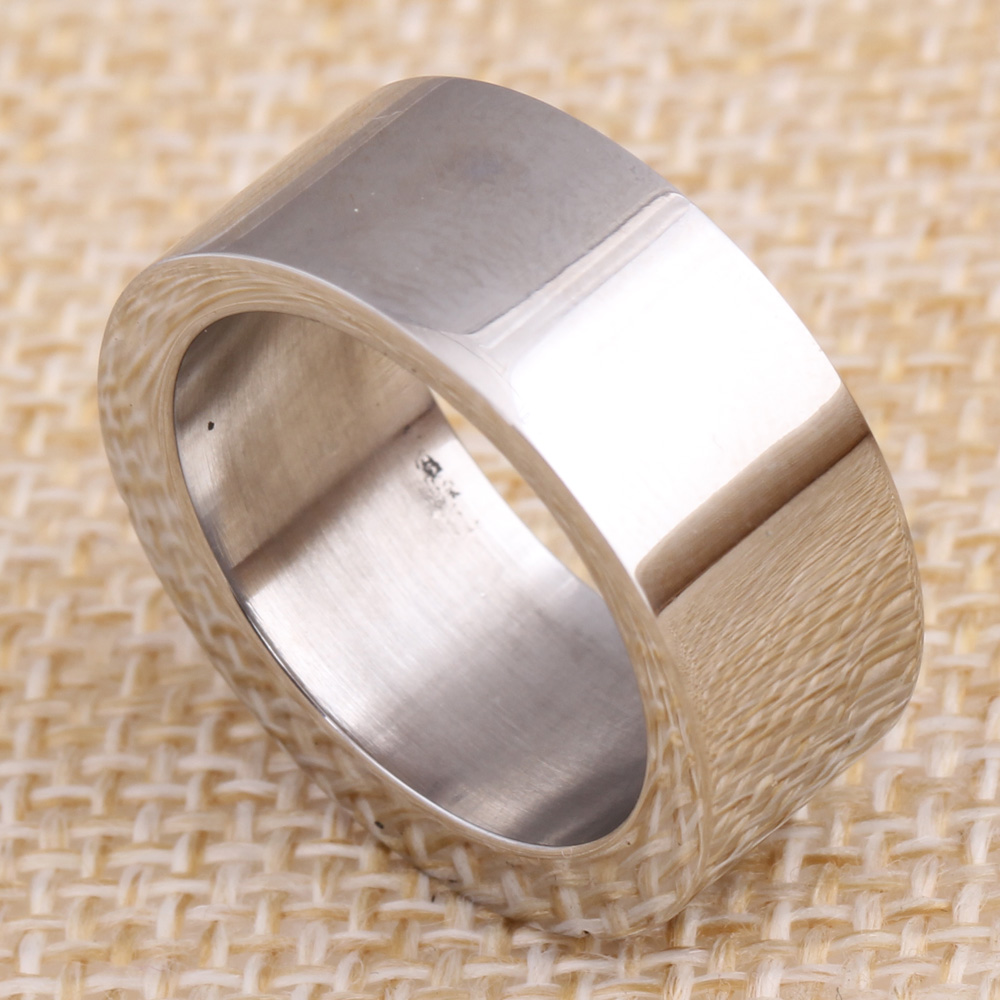Exaggerated Personality Zircon Stainless Steel Ring Fashion Women's Sweet Titanium Steel Ring