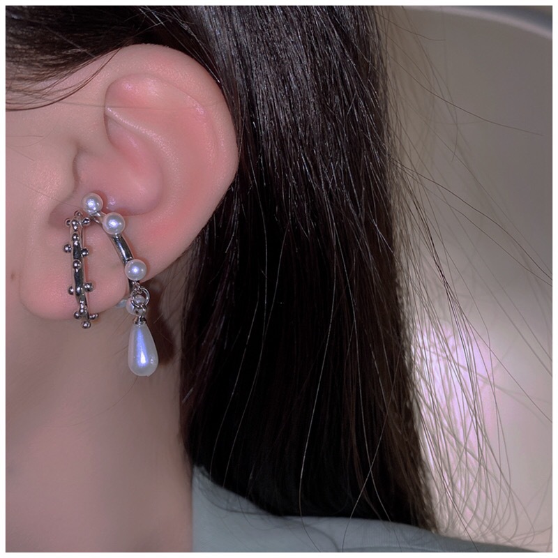 Vintage Pearl No Piercings Metal Round Personality Ear Clip Earrings For Women Girls Jewelry Gifts