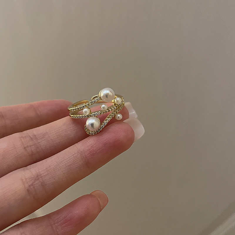 No. 7 Pearl Micro Inlaid Zircon Ring