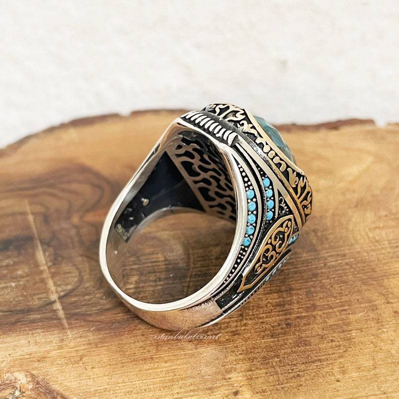 Men's And Women's Fashion Vintage Exaggerated Temperament Ring