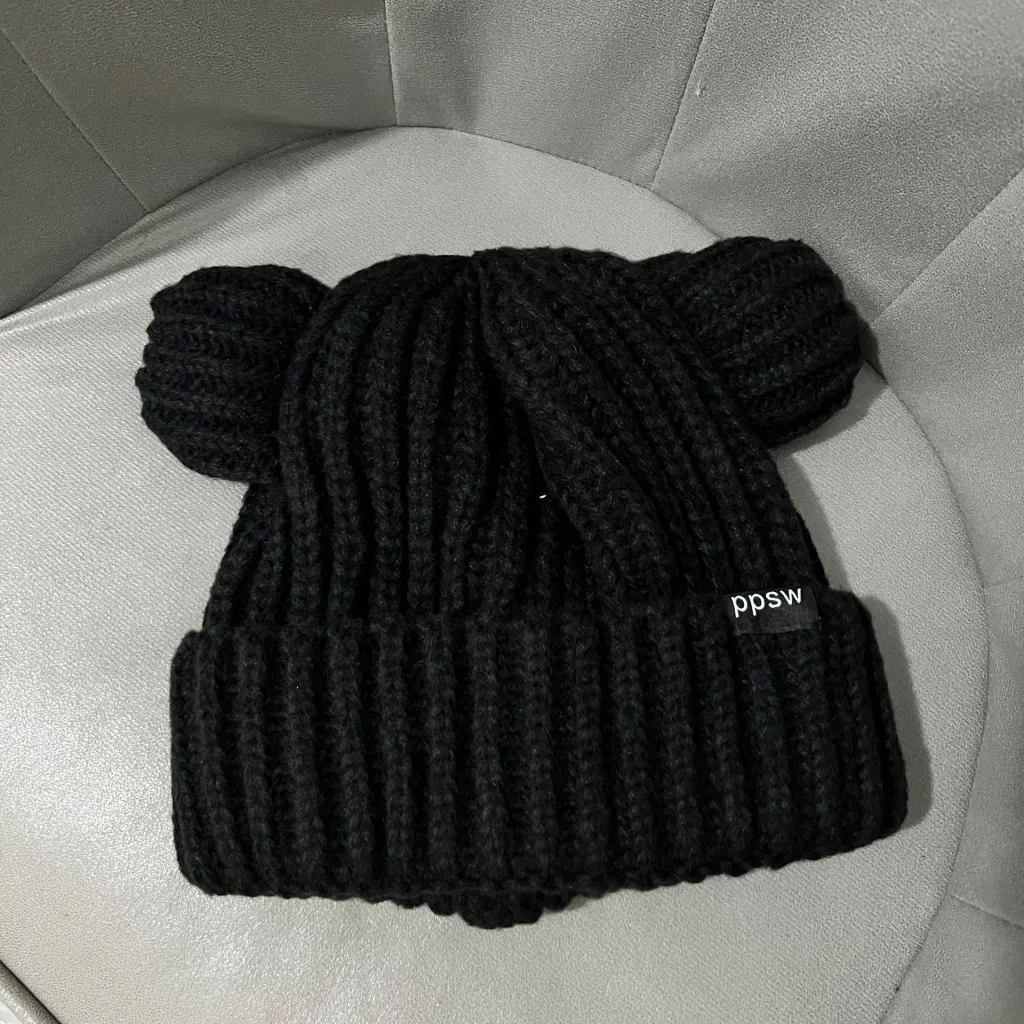 Women's Warm Ear Protection Overhead Hat - Black