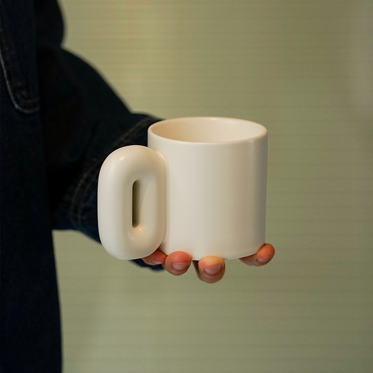 Stereo 3D Handle Nordic Ins Mug