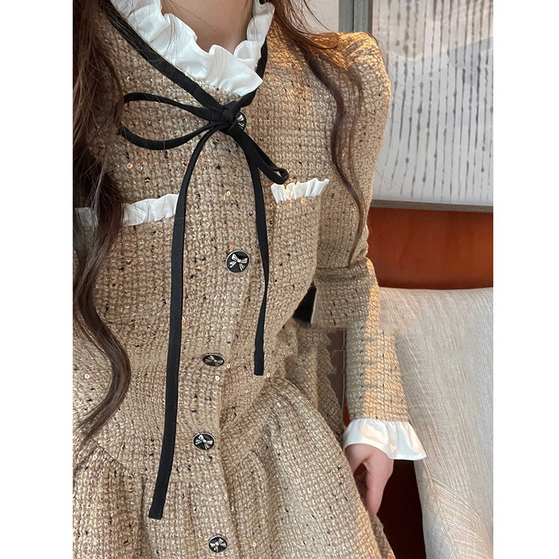 Wool Waist-closing Dress With Little Fragrance