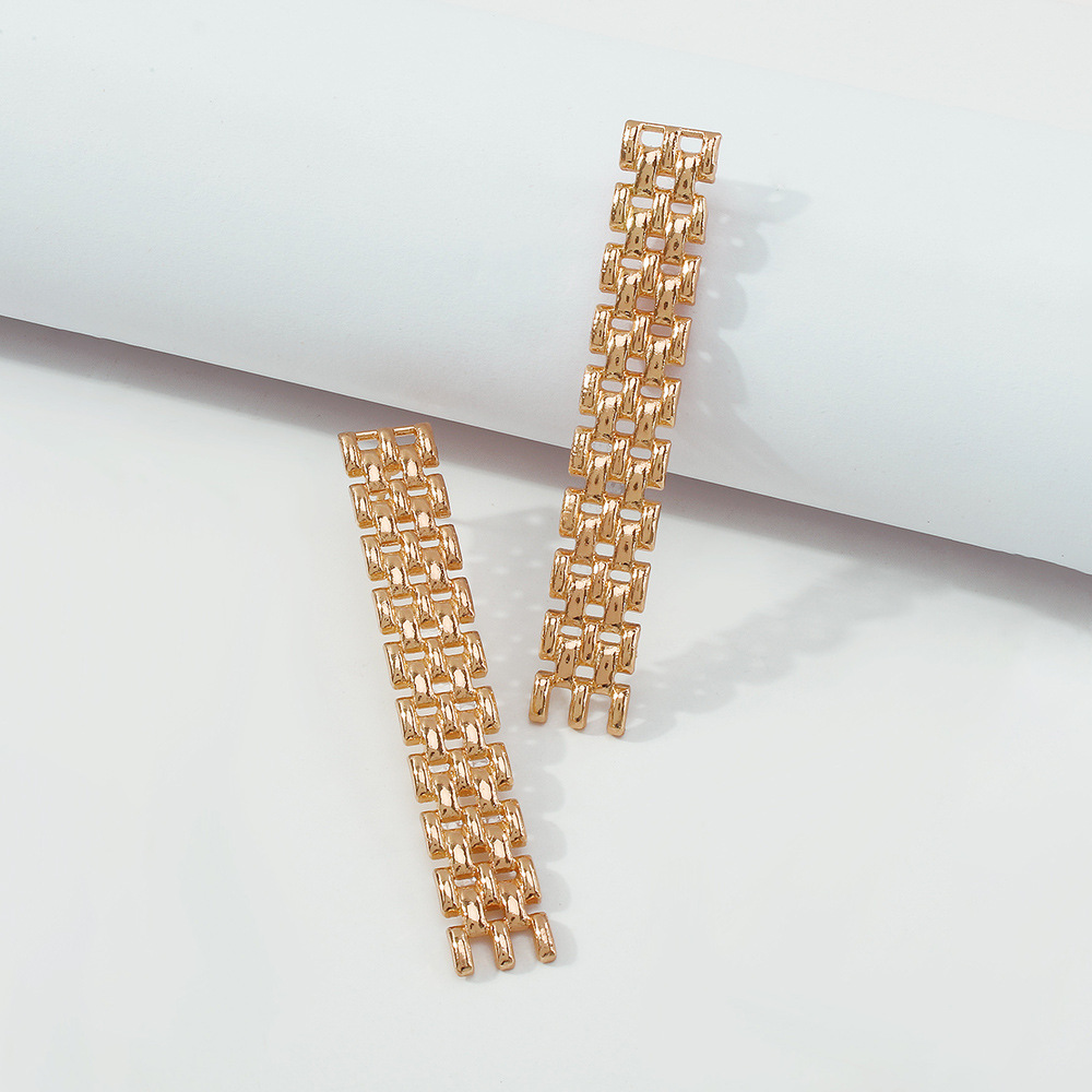 Fashion Women's Geometric Long Alloy Earrings