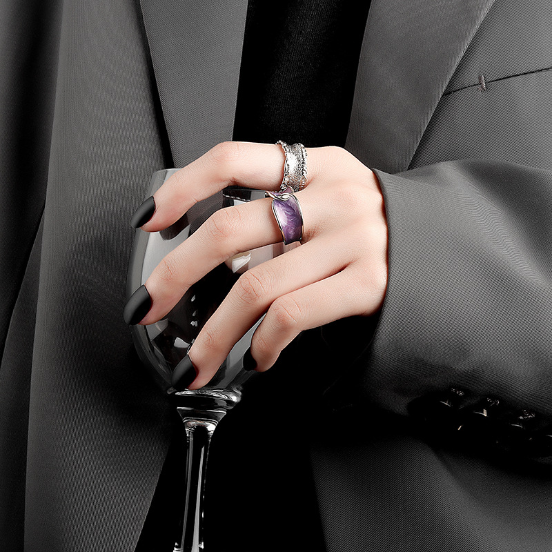 خاتم نسائي فاخر بتصميم نيش وإيبوكسي ميناء خفيف وبارد