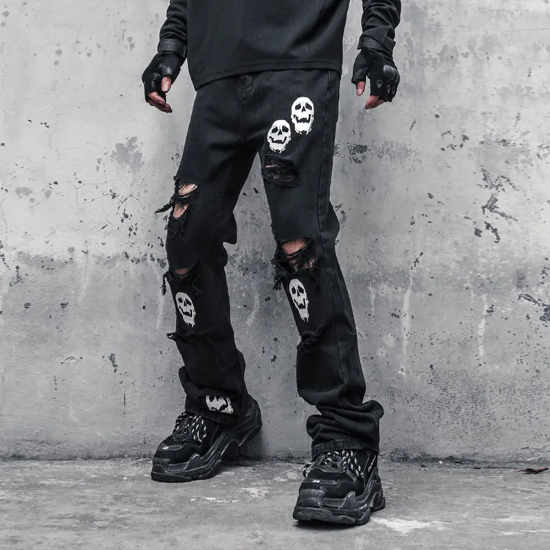 Skull and Crossbones Distressed Jeans Men