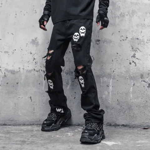 Skull and Crossbones Distressed Jeans Men