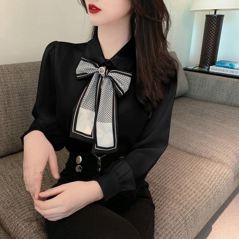 Autumn Temperament Niche Design Sense French Bow White Shirt Fashion Top Lady