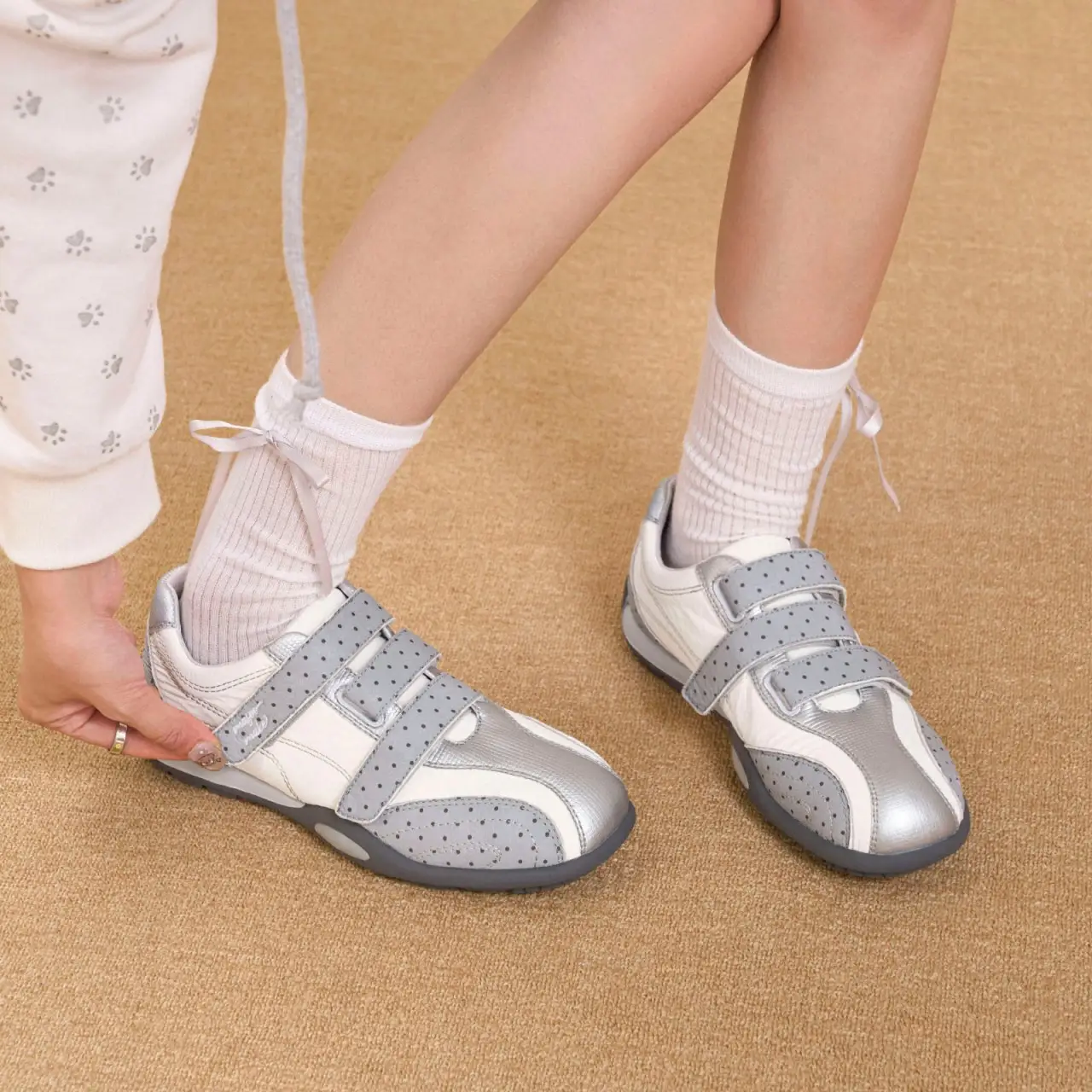 Women Lazy No-Lace Slip-On Retro Sneakers Casual Daily