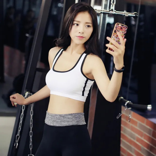 Yoga leggings black and white stitching hip breathable mesh yoga pants Vest - Shop at LoveMi