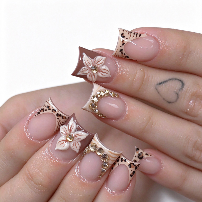 Spicy Girls Brown Leopard Print French Press On Nails, Short Square False Nails With Hand-Painted Flower & Rhinestone, 24Pcs Reusable Acrylic Nail Kit