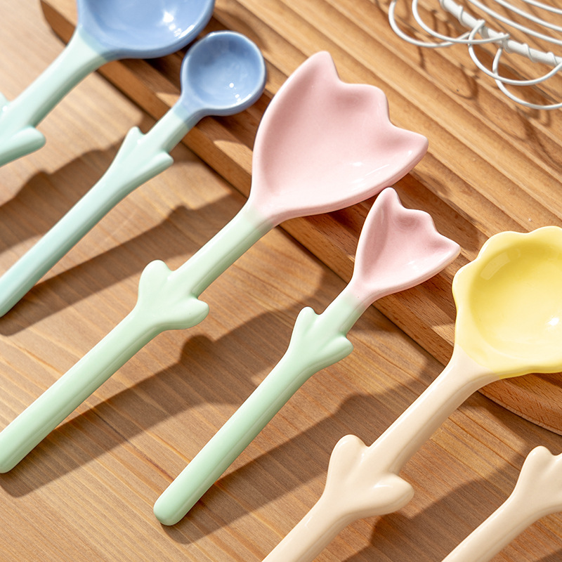 Title 2, Ins Three Dimensional Tulip Shaped Ceramic Spoon