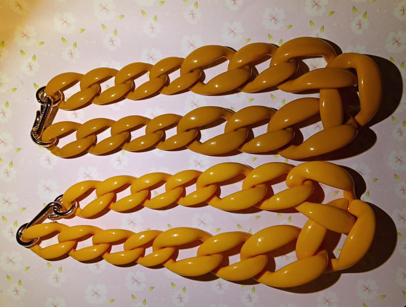 Acrylic Resin Necklace Buckle Fashion Retro