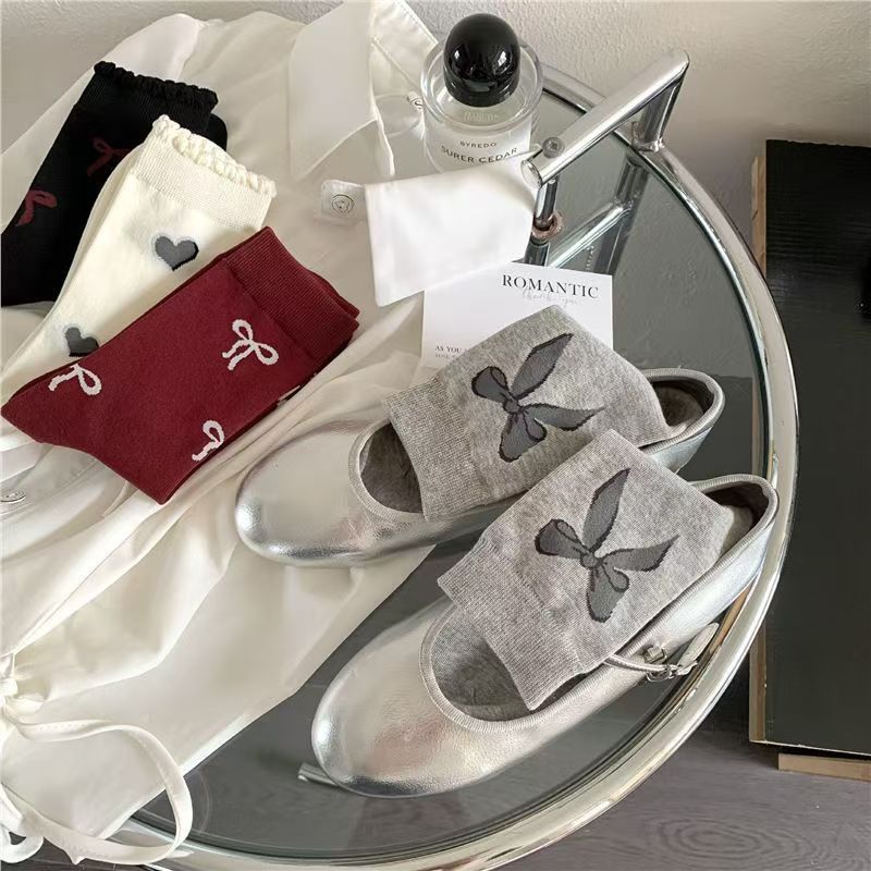 Coquette Bow & Heart Print Crew Socks, Neutral & Wine Tone Ruffle Trim Knit Socks, Women's Sweet Casual Socks For Preppy & Minimalist Style