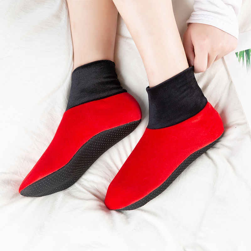 Title 5, Adult female floor socks