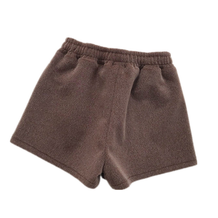 Title 2, All-match outer wear woolen shorts