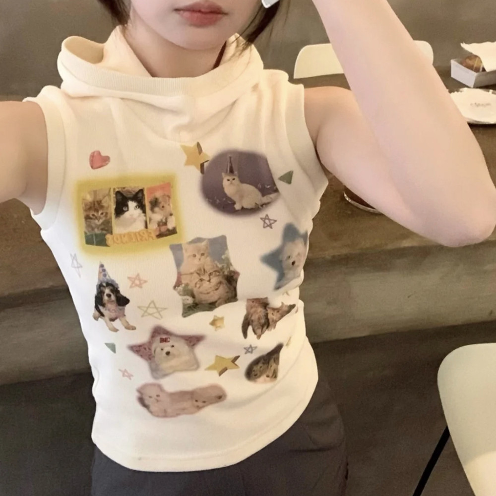 Cute Retro Kitten And Puppy Thick Knit Comfortable Hooded Vest