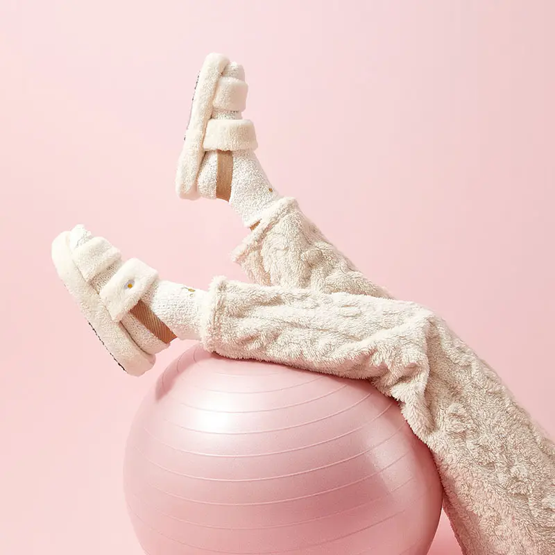 Fashionable Indoor And Outdoor Two-wear Household Opening Plush Cotton