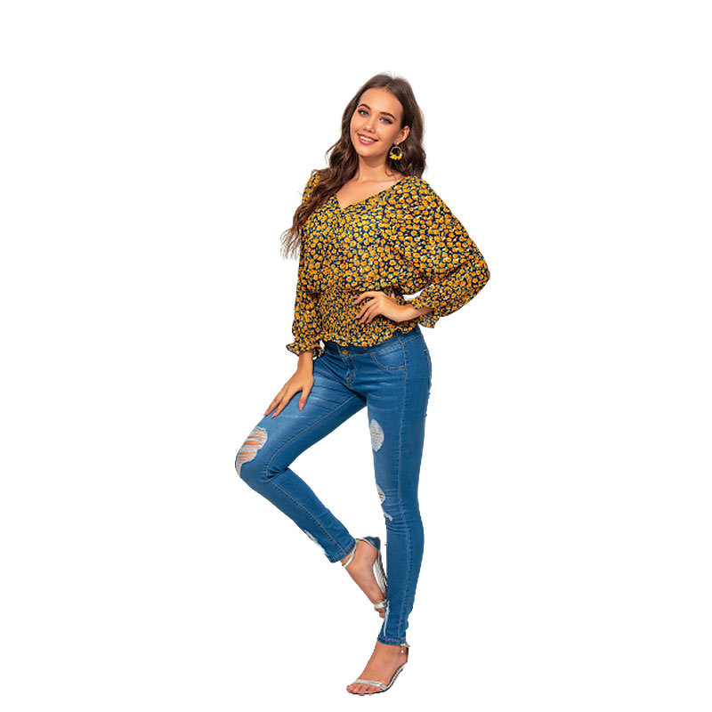 Title 6, Long-sleeved Deep V-neck Floral Waist Top