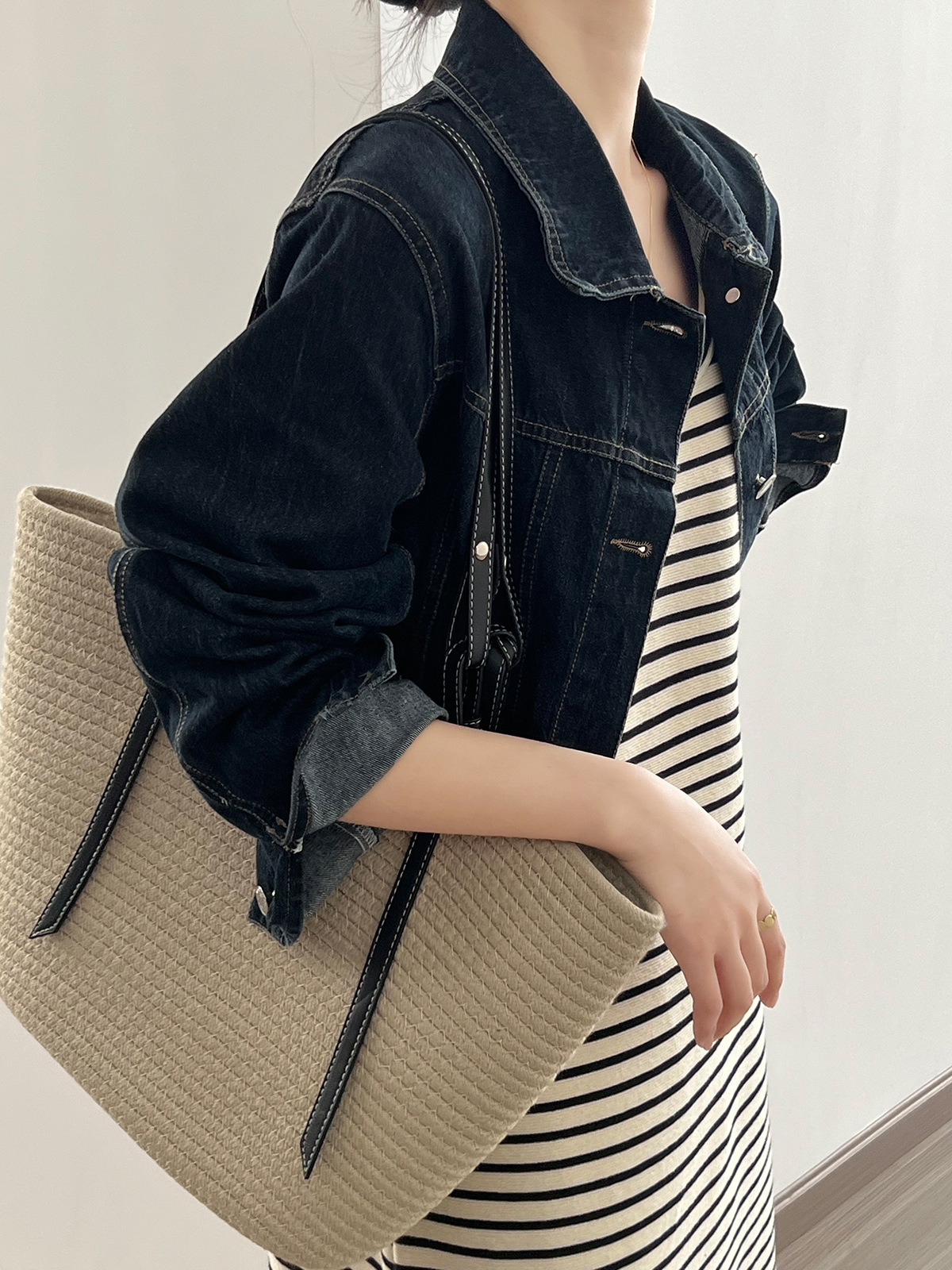 Korean Lapel Single Breasted Short Coat