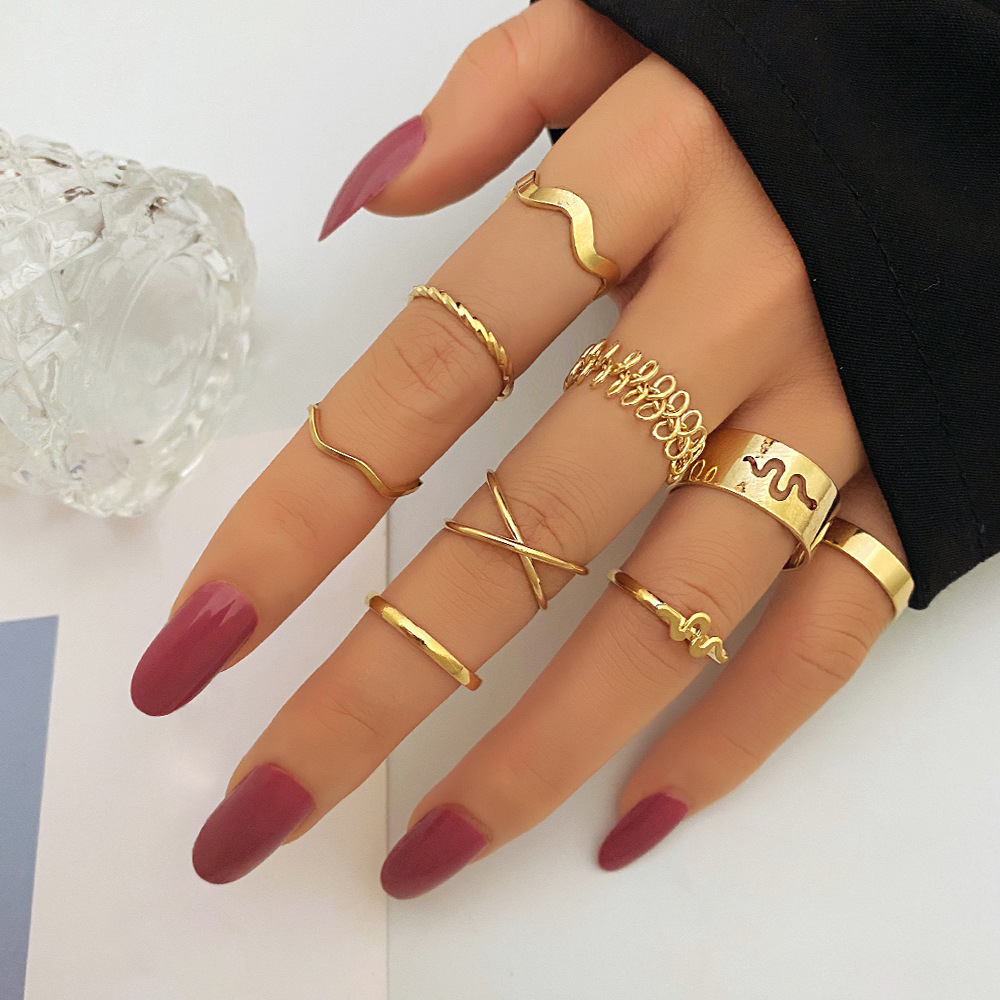 Title 2, Vintage Snake Openwork Ring Set of 9 Pieces Uni...