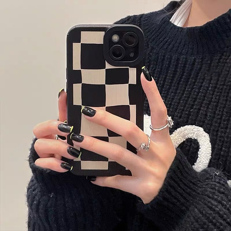 Black And White Lattice Mobile Phone Case