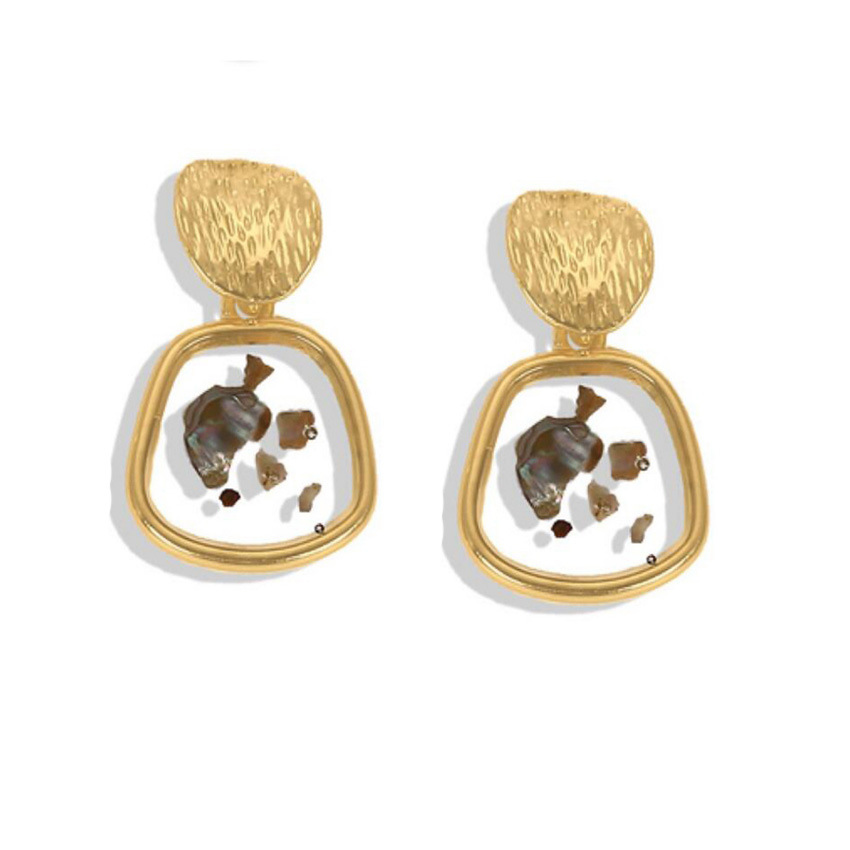 Geometric Irregular Earrings Inlaid With Broken Shells