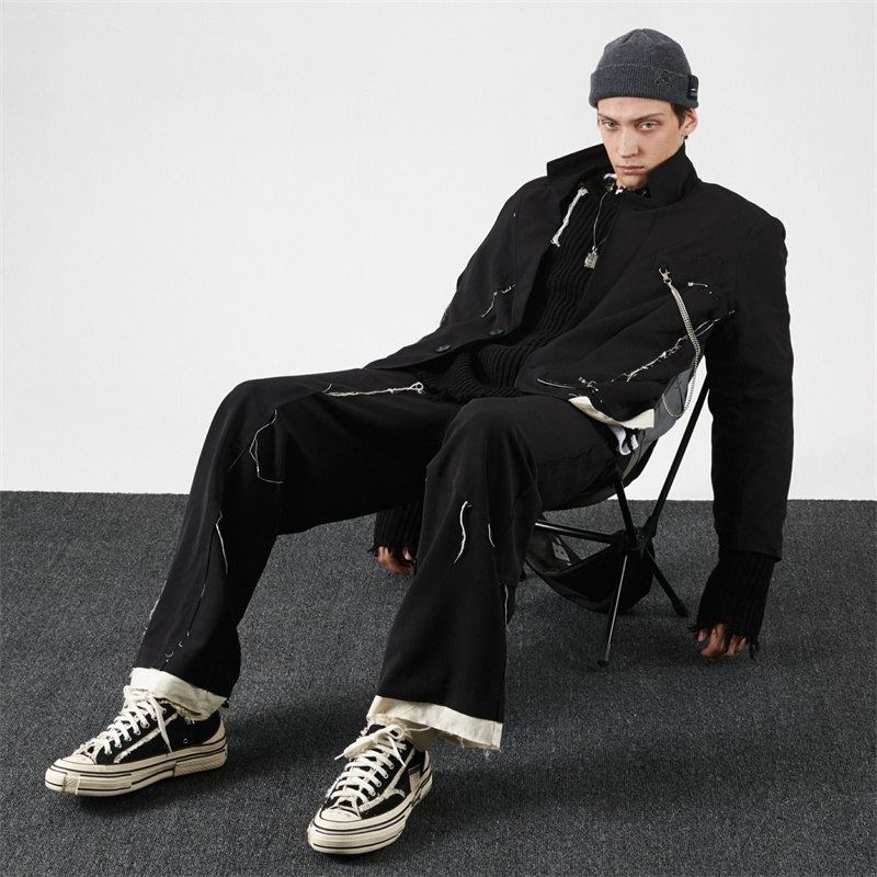 Deconstruction Destroys The Sense Of Splicing Design Of Suits