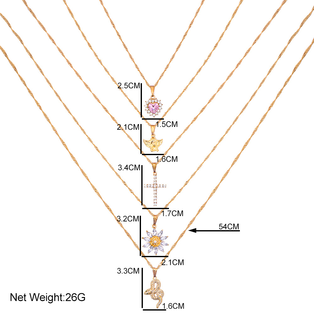 6d5b9bfa 34e8 4916 a4cc 963105567403 Crystal Heart Pendant Necklace
