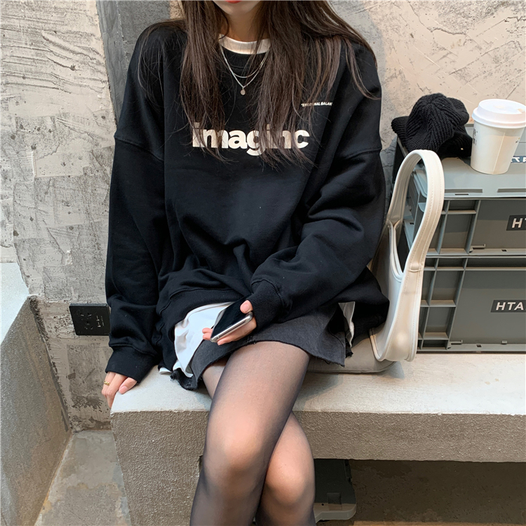 Title 5, Letter print loose all-match sweater