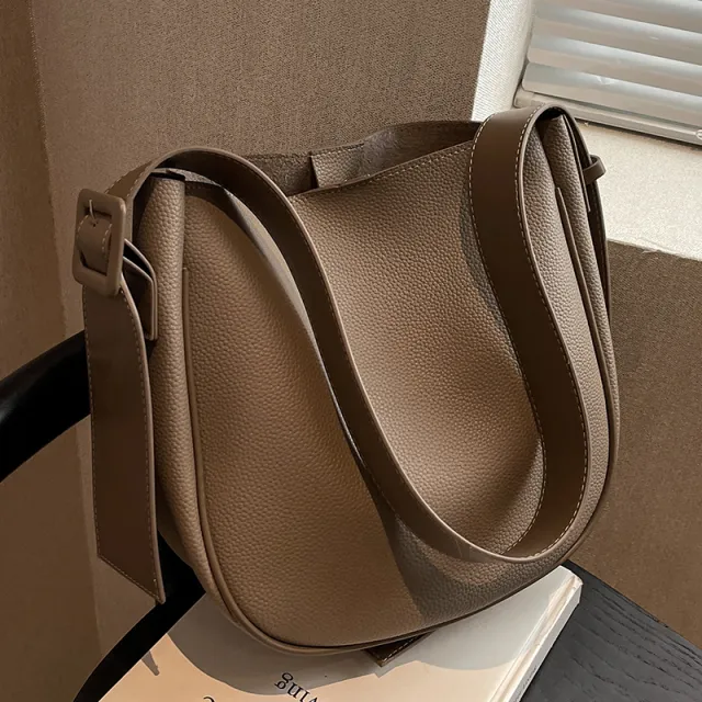 Large Capacity Female Fashion Shoulder Crossbody Bag Grey - Shop at LoveMi