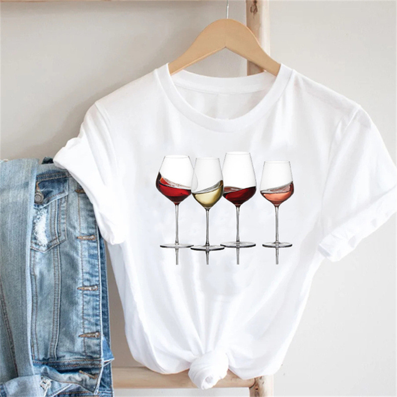 Title 2, Wine Lady Wine Glass Modal Short-sleeved Parent...