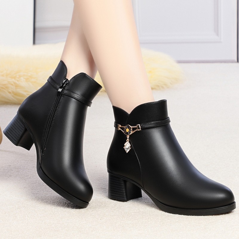 Autumn And Winter Plus Cashmere Leather Casual Short Tube Autumn And Winter Cotton Boots