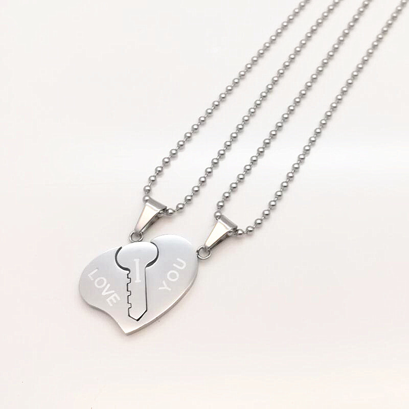 Creative Gift Heart Inlaid Key Stainless Steel Necklace