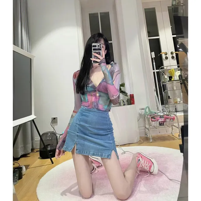 V neck Style Spicy Girl Long Sleeved Top Trend Picture Color S - Shop at LoveMi