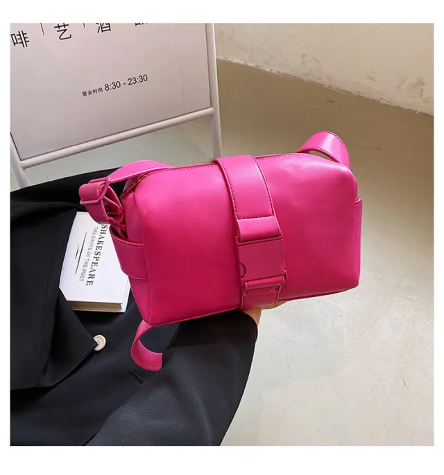 New Ins Fashion Sports Messenger Toast Bag Pink - Shop at LoveMi