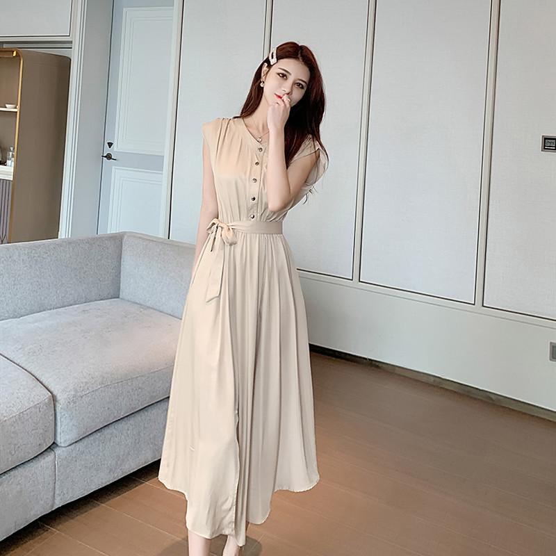 High-Waist Round-Neck Dress, picture 4 of 5