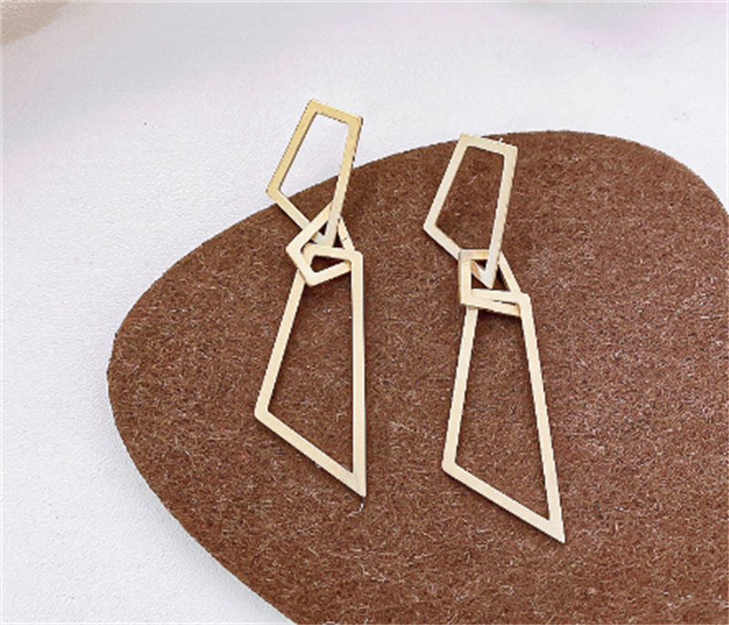 European And American Temperament Metal Earrings Geometric Square Hollow Earrings
