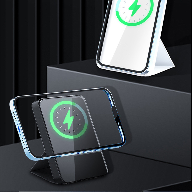 Fashionable And Simple Magnetic Suction Three-in-one Wireless Charging Treasure