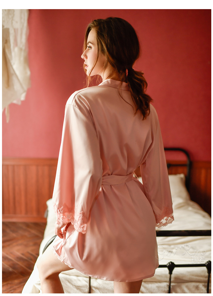 Title 4, Sexy silk nightdress