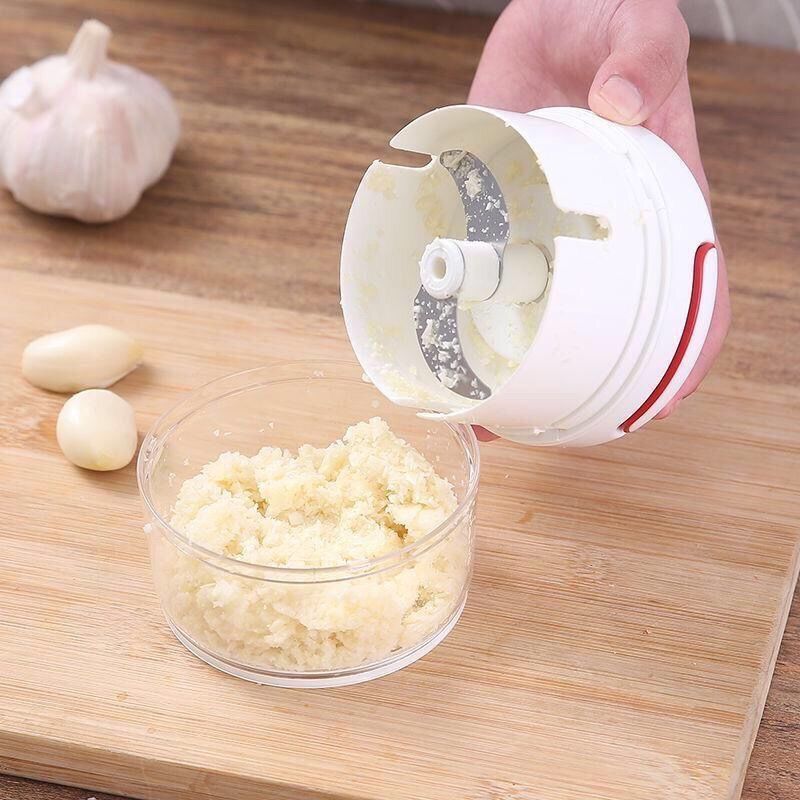 Title 7, Plastic Garlic Artifact Crusher Household Mini