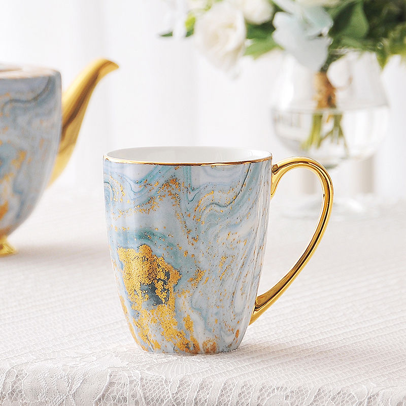 Bone china cup couple bone china mug (qianhe hongyan)