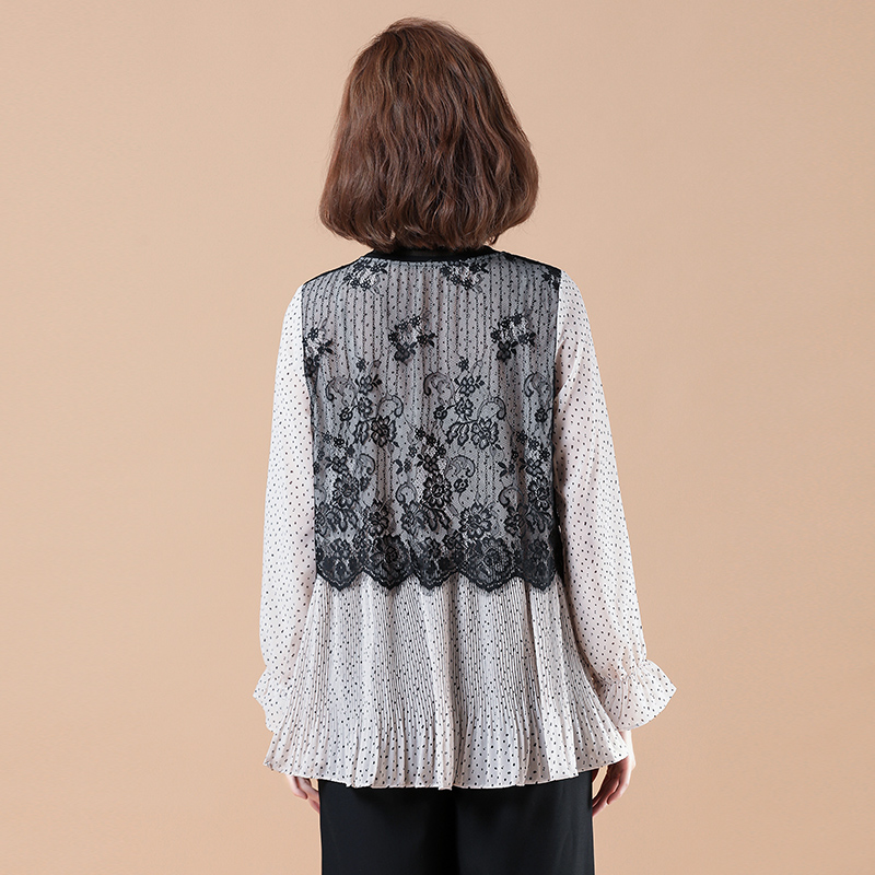 Western-style Lace Polka Dot Fake Two Contrasting Colors