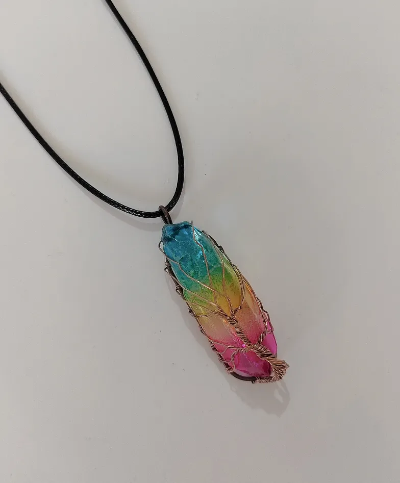 Dije de árbol de la vida con cristales