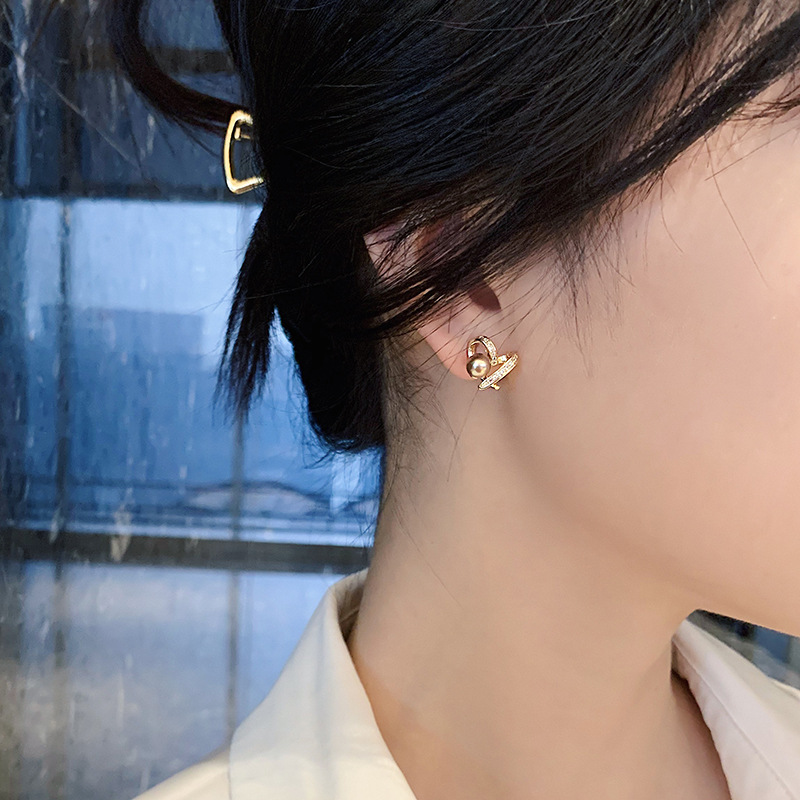 Silver Needle Heart Shaped Small Pearl Stud Earrings Femininity