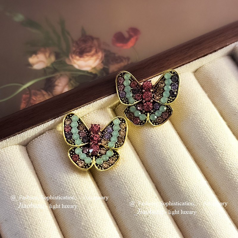 Vintage Enamel Stud Earrings - Flower Retro Niche Style, Light Luxury High-End Versatile Elegant Ear Jewelry