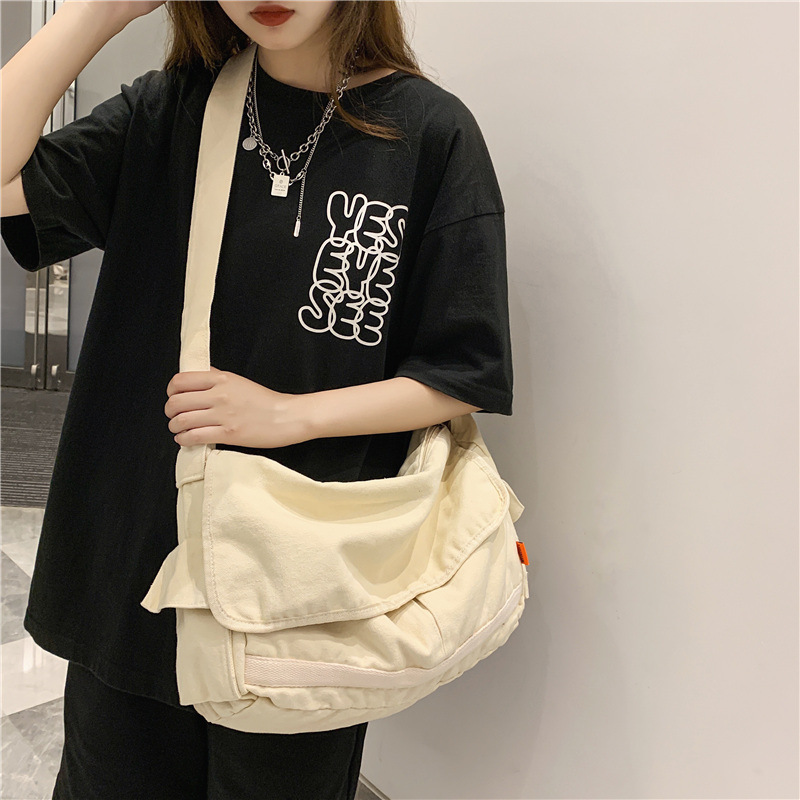 Simple Style Solid Color Tooling Single Shoulder Messenger Bag